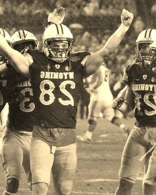 Wyoming Cowboys Football El Paso